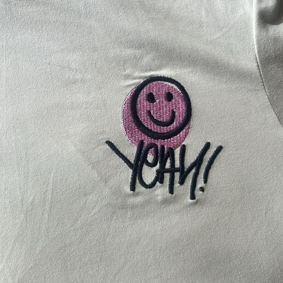 Hi, selling this bonny shirt for kids in size L. - Picture 5 of 5